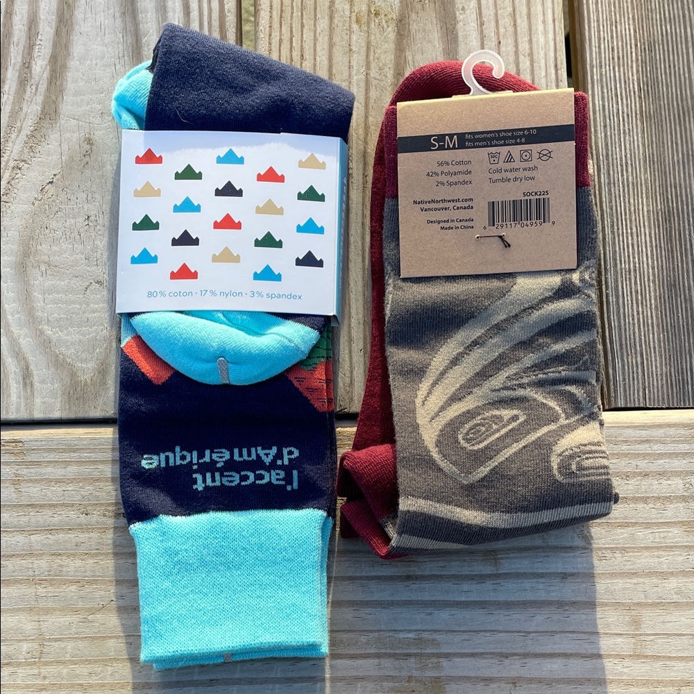 NWT Women’s Cotton Native Northwest and Quebec Socks
